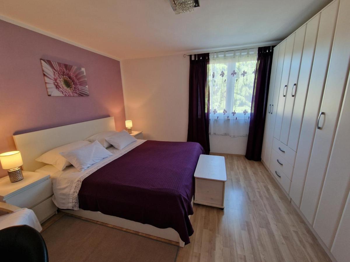 Apartments And Rooms By The Sea Rovinj - 19183 Exterior photo